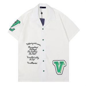 Camisas de diseñador para hombres Camisas casuales de manga corta de verano Moda Polos sueltos Estilo de playa Camisetas transpirables Camisetas ClothingQ110