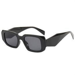 Hombres gafas de sol de diseño para mujeres gafas de sol Moda al aire libre Atemporal Estilo clásico Gafas Retro Unisex Gafas Deporte Conducción Múltiples tonos Tonos de alta calidad