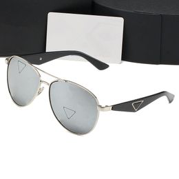 Hommes lunettes de soleil design métal pilote nuances classique dame lunettes de soleil pour femme luxe lunettes Triangle