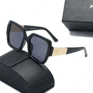 Gafas de sol de diseñador para hombre Gafas de sol polarizadas para mujer Gafas de sol cuadradas Mujer Diseñador de Italia Moda Gafas de sol de lujo Mujer Gafas de sol vintage para hombre