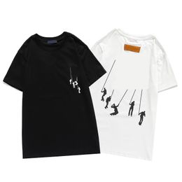 Hommes Designer T-shirt avec des lettres Mode T-shirts d'été pour femmes Casual manches courtes Homme Vêtements 2 Styles
