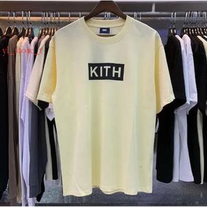 Men de créateurs Tshirts Kith surdimensionné à manches courtes à manches courtes à manches courtes à manches hip hop en vrac de haute qualité 100% coton t-shirts graphiques 30