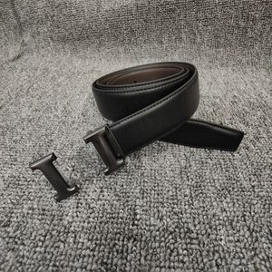 Hombres diseñadores Cinturones Moda clásica Cinturón casual de negocios Venta al por mayor Pretina para hombre Para mujer Hebilla de metal Ancho de cuero 3.4 cm con caja Envío gratis