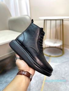 Men Designers Boots Man Ankle Martin Booties en Nylon Boot Inspired Combat Boots Bouch bevestigd aan de enkel groot formaat