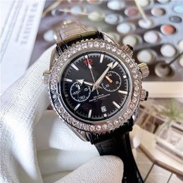 Mannen diamanten horloges topkwaliteit designer horloge automatisch mechanisch roestvrij staal zelfopwinder zilver rosé goud master polshorloge249n