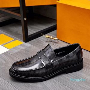 Men de chaussures habillées en cuir de mode Oxfords Mens Brand Bust Walking Walking Casual Comfort Loafers Taille 38-44