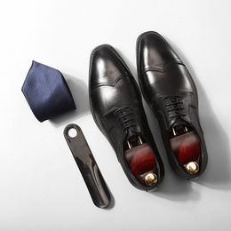 Men Dress Shoes Echt lederen veter Office Business Wedding Handgemaakte Handgemaakte Basis Formele vierkante teen Non-slip Oxfords Mens Shoe E85