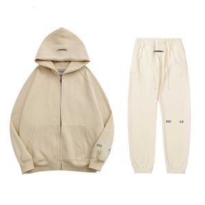 Esstenials Sweat à capuche Essentails Hoody Set Hommes Femmes Ess Sweatershirts Essentials Pull Pantalon Essentialshoodie Survêtement Essen Zip Up Vêtements Essentialss 2023