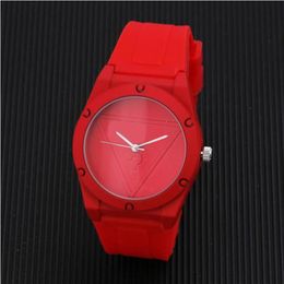 Hommes mode gelée Gel montre à Quartz femmes Sport hommes femmes rose rouge Silicone montre-bracelet Relogio Masculino3165