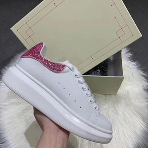 Men Fashion Shoe Designer Women Leather Lace Up Platform Oversized Sole Sneakers White Black Likes Mens Dames Luxe Veet Suede Casual