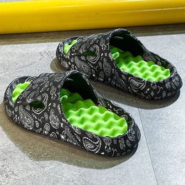 Hommes tongs chaussures d'été imprimering sandales tendance anti-glissade glisses couples pantoufles de mode massage massage plage chaussures 240510