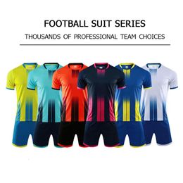 Men de football Jersey Adult Kid Personnalisez le soccer uniforme Kit sportif Vêtements de sport futsal Sportswear Boy Training Tracksuit Child 240313