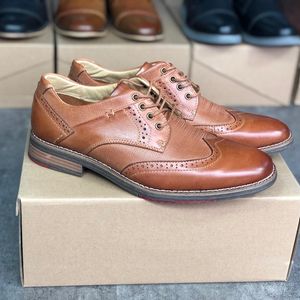 Mannen formele zakelijke jurk schoenen ontwerper topkwaliteit Oxford mannelijke casual schoenen lederen brogue schoenen bruiloft loafers Big Size