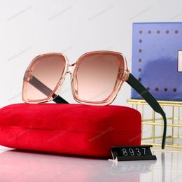 Mennes lunettes mode Sungass Brand Designer Sunglasses Sunsses Femmes Square Frame Summer Summer Couleur mixte Top Quality UV Protection Lens Polarisé Come With Retail