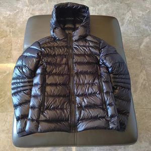 Men de alta calidad chaqueta down fashion abrigo cálido vendiendo chaqueta a prueba de viento de invierno para el hombre