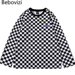 Hommes Hip Hop Damier Plaid À Manches Longues T-shirt Streetwear T-shirt Automne Mode Casual Femmes Lâche T-shirt Coton Tops Tee T220808