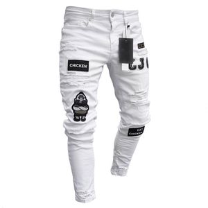 Men Bordery Bordado elástico Racped Skinny Biker Impresión Jeans destruidas con cinta adhesiva Denim Slim Fit Scared 220408