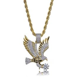 Hommes glacé couleur or plaqué Animal aigle aile pendentif à breloque collier Micro pavé Zircon Hip Hop bijoux 2379