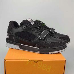 2024 Designer Virgil Trainer Louisely Reliëflogo Veterschoenen Afdrukken Sneakers Schoenen Heren Casual Sneakers Laag Platform Damestrainer Groot Maat 36-45 Z39