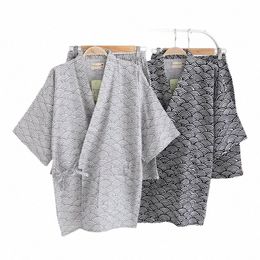 Hommes Style japonais Kimo Stripe Pyjamas Set Summer manches courtes Yukata Tops Robe Shorts Pantalons Peignoirs Vêtements de nuit Costume Homewear l4pN #