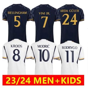 Hommes Kids 2023 2024 Kits de football Vini Jr Modric Soccer Jerseys 23/24 Camiseta de Futbol Kroos Bellingham Camavinga Valverde Rodrygo Alaba Kid Footbal Kit