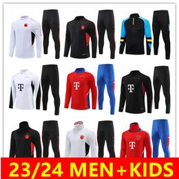 Heren Kinderen 2023 2024 Voetbaltrainingspak KANE MUSIALA Pre Match Jacket Strike Drill 23/24 SANE KIMMICH BAYERNs Voetbaltrainingspak Lange mouwen Jogging Futbol chandal