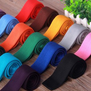 Hommes tricot cravates à bout plat 20 couleurs 145*5 cm cravates à col étroit pour hommes cravate de couleur unie pour cravate d'affaires pour hommes cadeau de noël