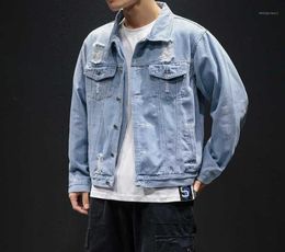 Uomo Giacche di jeans blu chiaro Fori Jean Giacche maschili Abbigliamento Cappotti per il tempo libero Capispalla in cotone da uomo Jeans Taglie forti16393617