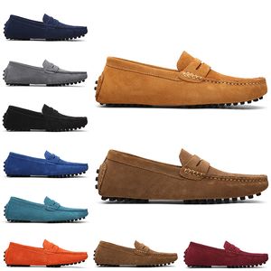 Hombres de mocasines diseñador nuevo casual des chaussures vestido vintage triple rojo verde negro zapatillas de zapatillas azules caminando corriendo 38-47 más barato 77 s