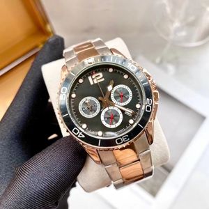 Men de luxe concepteur de luxe Automatique Chronograph Watch Mens Mens Auto 6 Hands Impacinel Band Watches L18