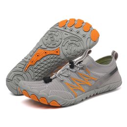 Men Mesh Buitenwaterschoenen Waden Sneakers wandelen niet-slip buiten de rivier de rivier Sea Beach sandalen stroomopwaarts aqua schoenen snel droog