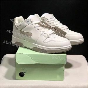 Heren Out Of Office Sneakers Outdoor Wandelschoenen Hardloopschoenen Lage Top Offs Basketbalschoenen Wit Dames Casual Schoenen Designer Lichtblauwe Sneaker Trainers T32