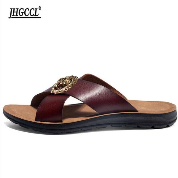HOMBRES Una variedad de estilos sandalias de cuero para hombres Zapatillas de cuero de vaca accesorios de lujo de verano tejidos t24