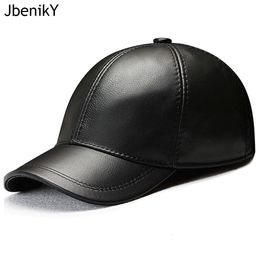 Hommes Real Cowhide Leather Caps Earlap Male Male Hiver 100% Vraie Cow Cuir Casched Real Cuir Outdoor Baseball Cap 240410