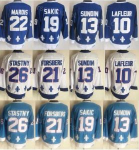 Hombres Retro Hockey 13 Mats Sundin Jersey Vintage Classic 19 Joe Sakic 21 Peter Forsberg 26 Peter Stastny 10 Guy Lafleur Azul marino Equipo blanco 86