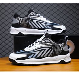 Mannen Loopschoenen Zwart Wit patroon Mode Fire Mesh dikke bodem Ademend Wandelen Casual Schoen Heren Trainers Sport Sneakers