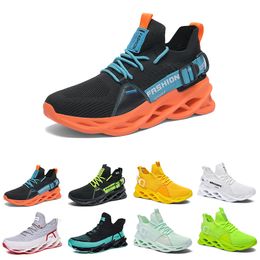 Mannen Running Shoes Fashion Trainer Triple Black White Red Navy University Blue Khaki Mens Outdoor Sports Sneakers Drie