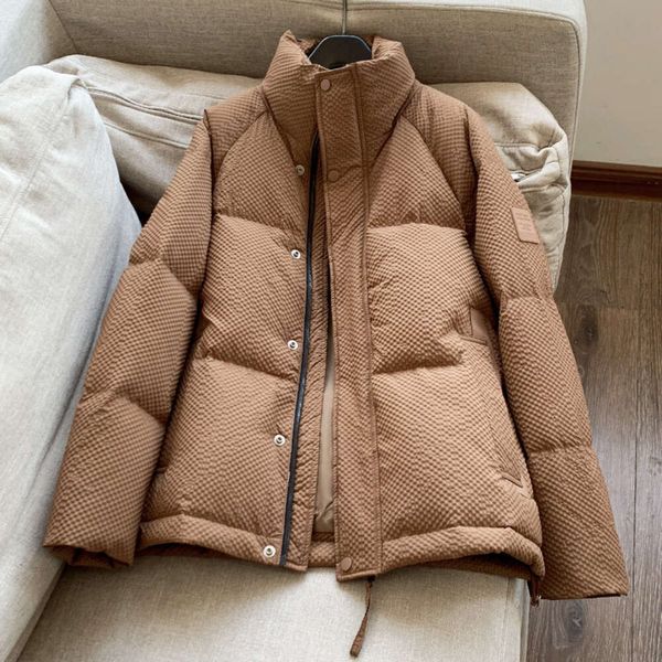 Manteau en duvet épais en tissu à carreaux tridimensionnel pour homme, belle édition de mode, vente en gros, hiver 2023, N4Y23069