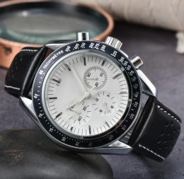 Herenhorloge met quartz uurwerk van 40 mm, ontwerper, rubberen band, volledig roestvrijstalen horloge, vouwgesp, waterdicht, superheldere saffierhorloges, Montre de luxe dhgate