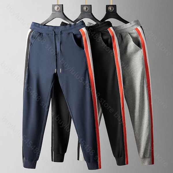 Pantalones para hombres y femeninos Marca de moda de pantalones Thombrownsweatpant TB Trendy de doble lado de doble lado Cadena pura algodón de algodón de algodón de ocio con tendencia.