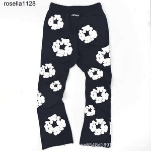 Pantalons d'automne et d'hiver pour hommes Readymade Foam Flower Marque de mode Denim Tears Femmes Puff Imprimé Pull en détresse Broderie Blanc Kapok Pantalons pour femmes