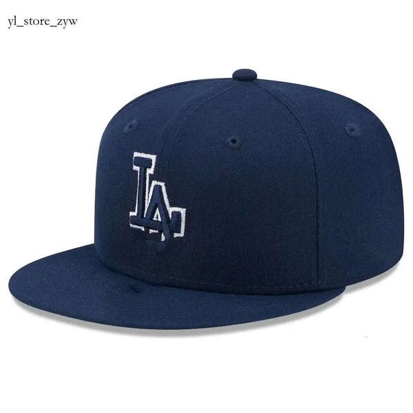 Baseball Dodgers pour hommes Taille ajustée Chapeaux LA Snapback Chapeaux Série mondiale blanc Hip Hop SOX Sport Caps Chapeau Stitch Heart 