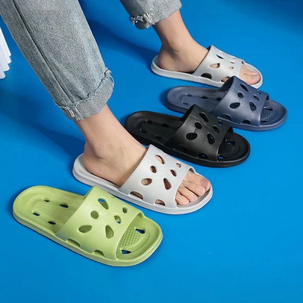 Zapatillas de baño para hombres fugas de agua de verano