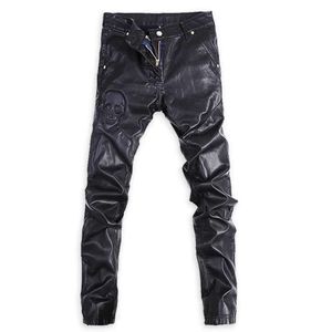 Men S Black Skull Print Lederen broek Slim Koreaanse wintermotorfiets Winddichte broek Ee E E E EE