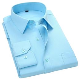 Camisa ajustada informal de negocios de manga larga para hombre, camisa Social masculina de sarga de Color sólido, negro, azul, blanco, Morado, verde, rosa, 4XL, 2250s