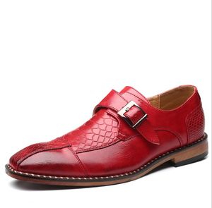 Vestido de negocios para hombres Zapatos de oficina de piel de serpiente zapatos de cuero de grano hebilla de moda casual de moda