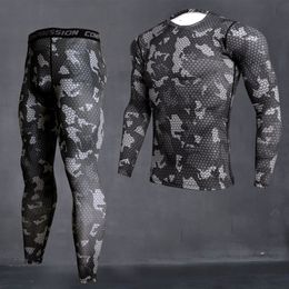 Ensemble de sous-vêtements thermiques de camouflage pour hommes Long johns hiver Sous-vêtement thermique Couche de base Hommes Sports Compression Chemises à manches longues 201106