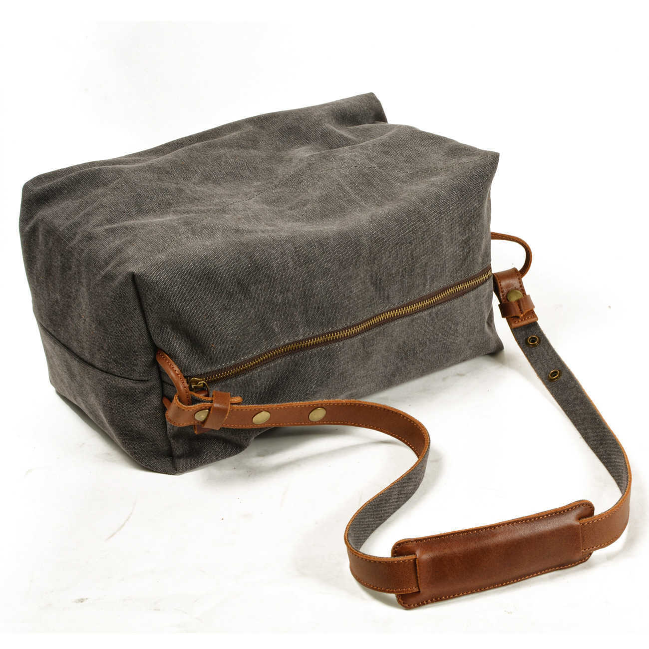 Men's Canvas duffle bags Satchel Leisure Literature and Art One Shoulder Men's Diagonal Bag Women's Simple Postman Bag 230309
