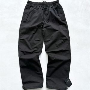 Pantalon de fret masculin lâche des joggeurs noirs surdimensionnés