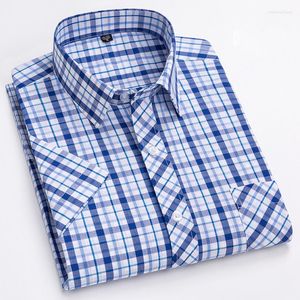 Casual shirts voor heren 2023 Heren Korte Mouw Shirt Shirt Katoen Plaid Zomer Dunne mode Geroolde Slim Fit mannelijk Sociaal